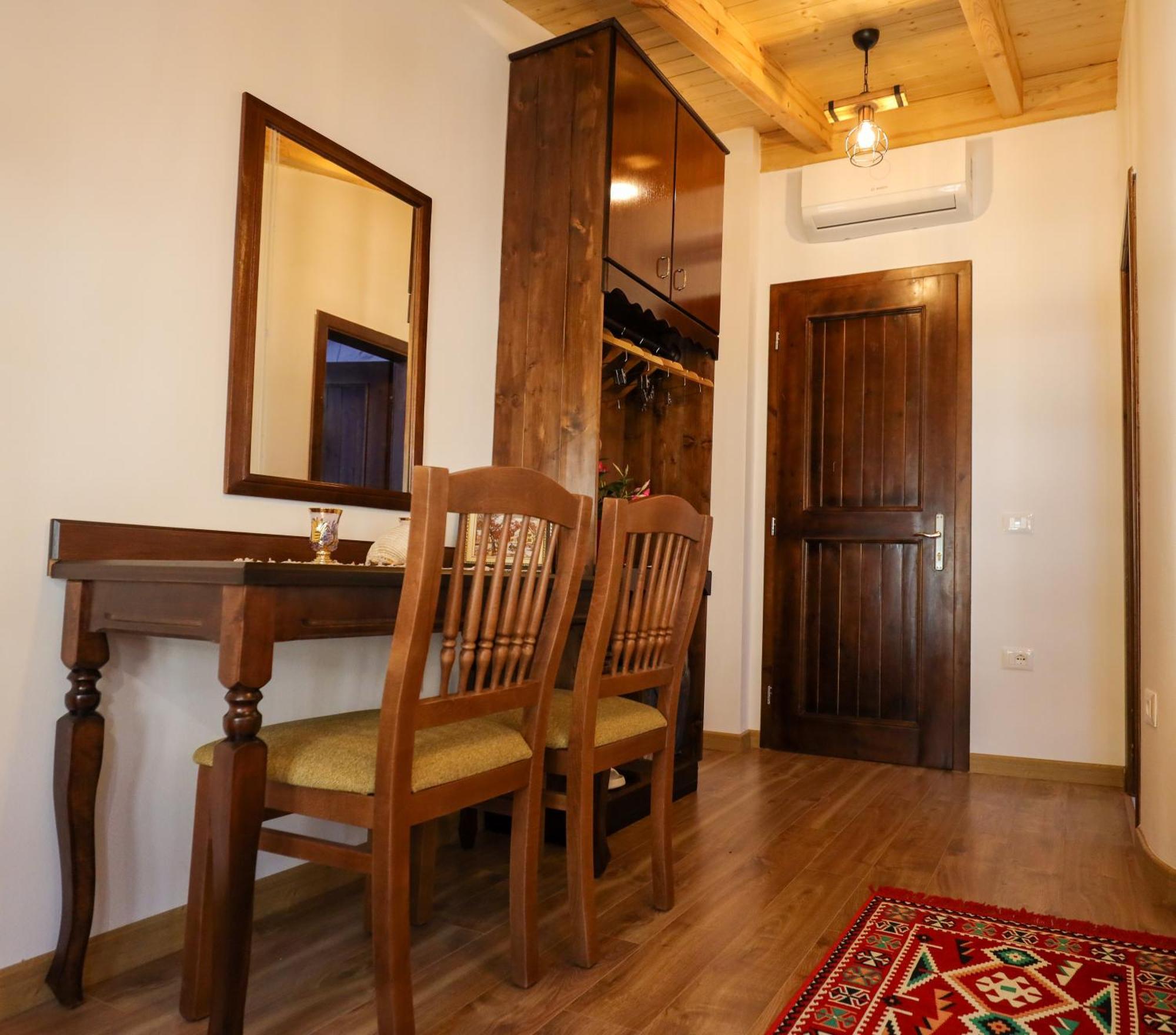 فندق The House Of Dollma , Inside Kruja Castle المظهر الخارجي الصورة